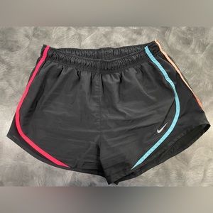 Nike women’s shorts